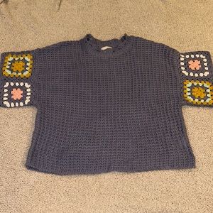 Universal thread crochet knit short sleeve, size medium